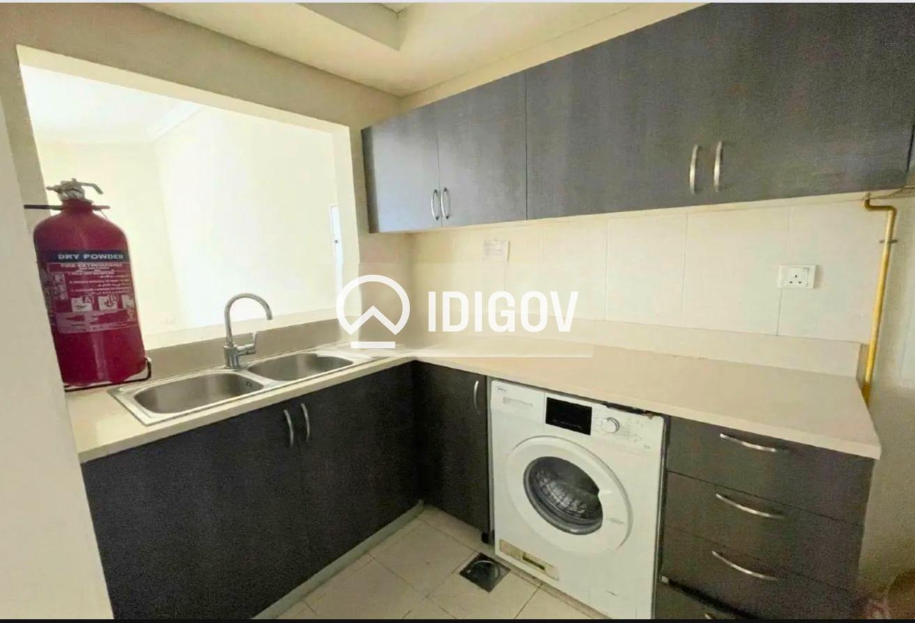 Spacious | Ready to Move in | Large Balcony photo 10