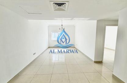 Apartment - 2 - 2 for rent in Al Khan Lagoon - Al Khan - Sharjah