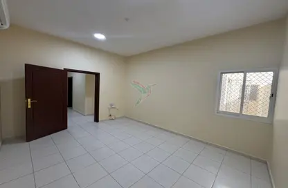 Apartment - 3 Bedrooms - 3 Bathrooms for rent in Hai Al Maahad - Al Mutarad - Al Ain