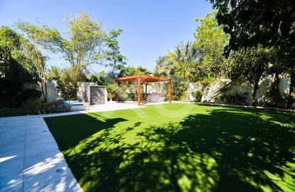 Villa - 3 - 4 for rent in District 6 - Jumeirah Park - Dubai Villa - 3 - 4 for rent in District 6 - Jumeirah Park - Dubai