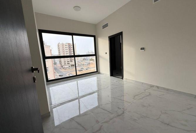 16260330 - Property Image 2