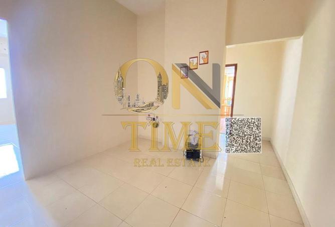 74622061 - Property Image 3