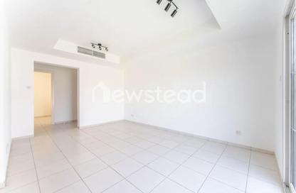 Villa - 2 Bedrooms - 3 Bathrooms for rent in Springs 3 - The Springs - Dubai