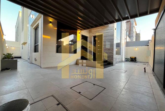 70693732 - Property Image 2