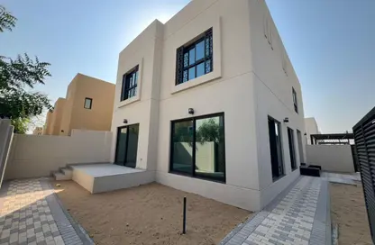 فيلا - 3 غرف نوم - 5 حمامات للايجار في مدينة الشارقة المستدامة - الشارقة