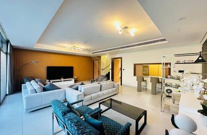 Villa - 5 Bedrooms - 5 Bathrooms for rent in 180 Degrees Villas - Liwan - Dubai Land - Dubai