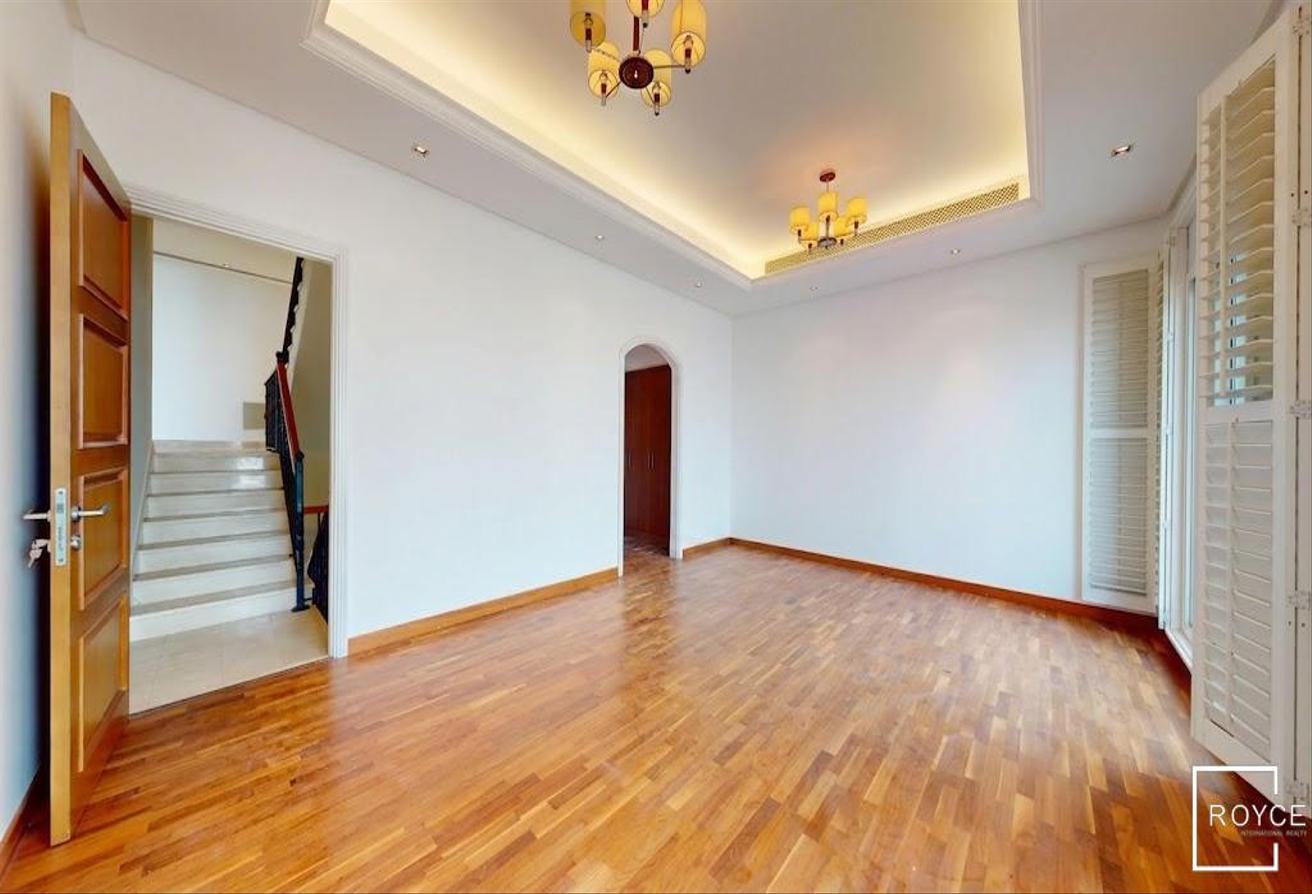 Spacious Villa | Private Pool | Beachside Location photo 11