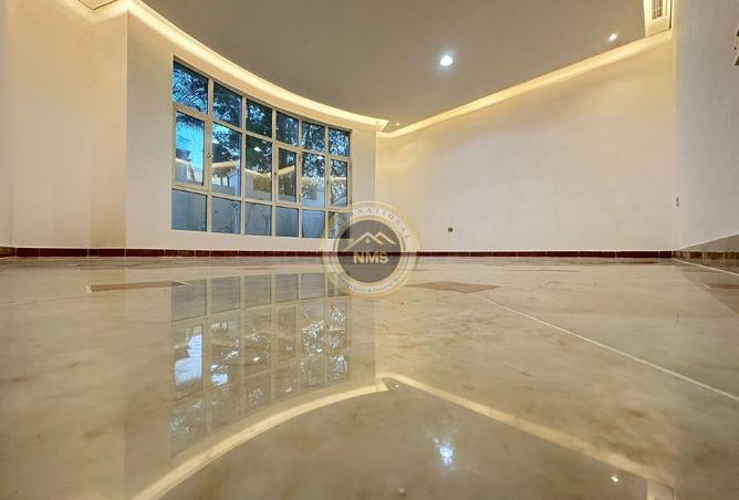 92278978 - Property Image 2