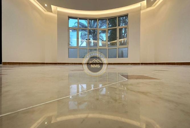92278978 - Property Image 3