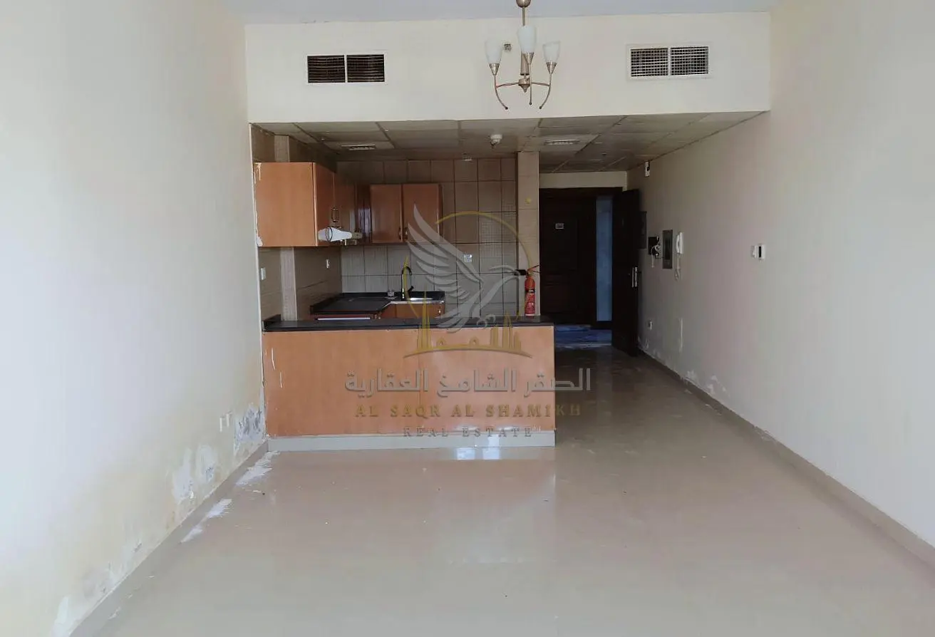 152880415 - Property Main Image