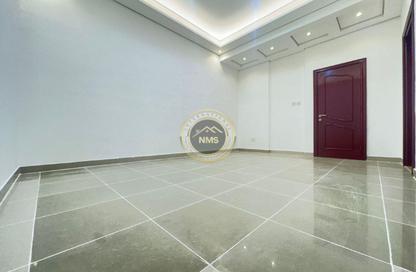 Apartment - Studio - 1 Bathroom for rent in Airport Road - Abu Dhabi