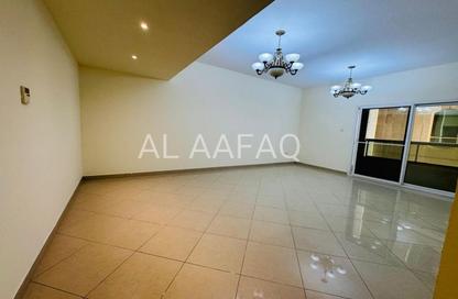 Apartment - 2 - 4 for rent in Al Majaz 3 - Al Majaz - Sharjah Apartment - 2 - 4 for rent in Al Majaz 3 - Al Majaz - Sharjah
