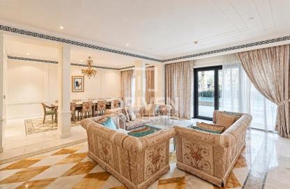 Duplex - 3 Bedrooms - 5 Bathrooms for rent in Palazzo Versace - Culture Village - Dubai