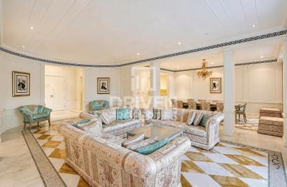 Duplex - 3 Bedrooms - 5 Bathrooms for rent in Palazzo Versace - Culture Village - Dubai Duplex - 3 Bedrooms - 5 Bathrooms for rent in Palazzo Versace - Culture Village - Dubai