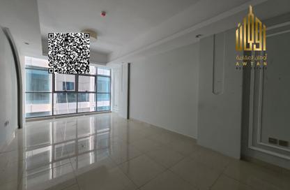 Apartment - 2 Bedrooms - 3 Bathrooms for sale in Gulfa Towers - Al Rashidiya 1 - Al Rashidiya - Ajman