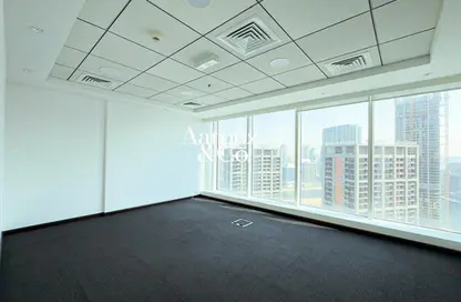 Office Space - Studio - 1 Bathroom for rent in The Burlington - Business Bay - Dubai