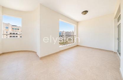 Apartment - 2 - 3 for rent in Al Shahla - Shoreline Apartments - Palm Jumeirah - Dubai