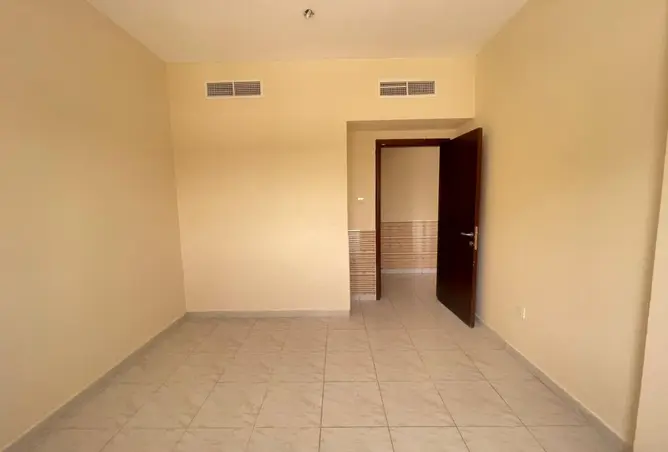 150006247 - Property Image 3