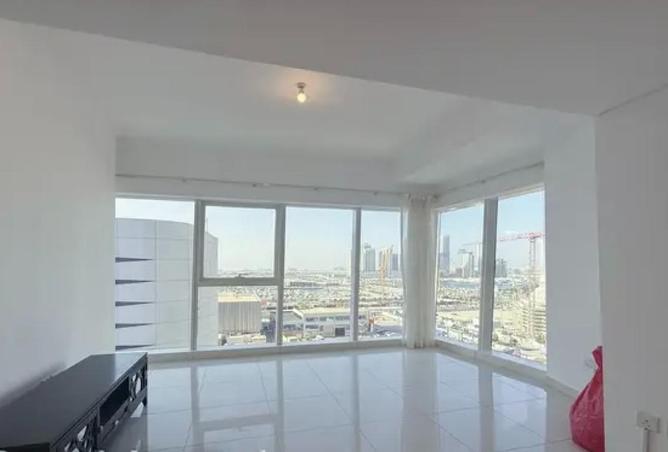 73168137 - Property Image 3