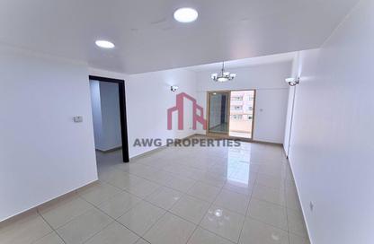 Apartment - 1 - 2 for rent in Bait Al Waleed - Al Souk Al Kabeer - Bur Dubai - Dubai