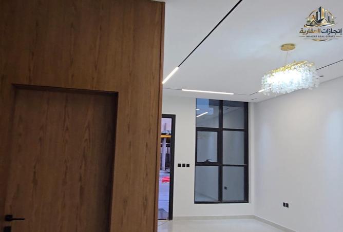 108172154 - Property Image 3