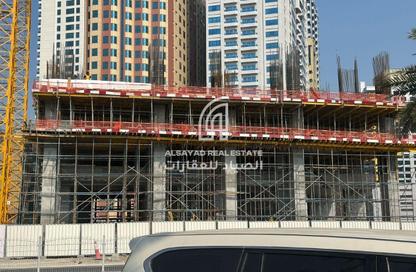 Apartment - 3 Bedrooms - 5 Bathrooms for sale in Marsa Al Arab Tower - Al Khan - Sharjah