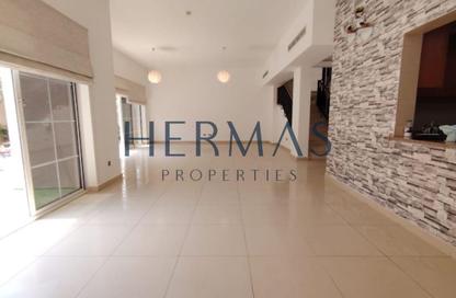 Villa - 4 Bedrooms - 5 Bathrooms for rent in Nad Al Sheba Villas - Nad Al Sheba 3 - Nad Al Sheba - Dubai