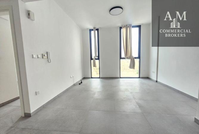 135611028 - Property Main Image