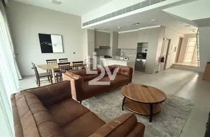 فيلا - 3 غرف نوم - 3 حمامات للايجار في ماج آي - ماج سيتي - مدينة الشيخ محمد بن راشد - دبي