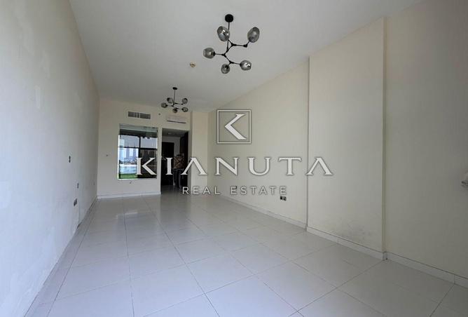 SPACIOUS | SEA VIEW AND ACCESS | PRIME LOCATION photo 3
