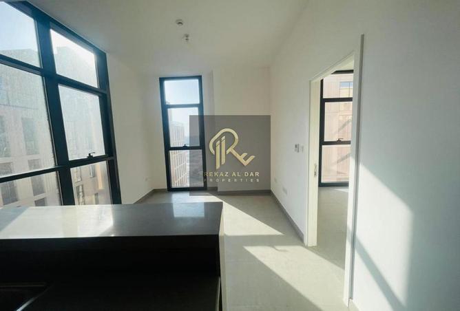 76980957 - Property Image 2