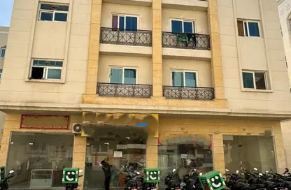 عمارة بالكامل - استوديو - 8 حمامات للبيع في مجمع مويلح - تجارية مويلح - الشارقة