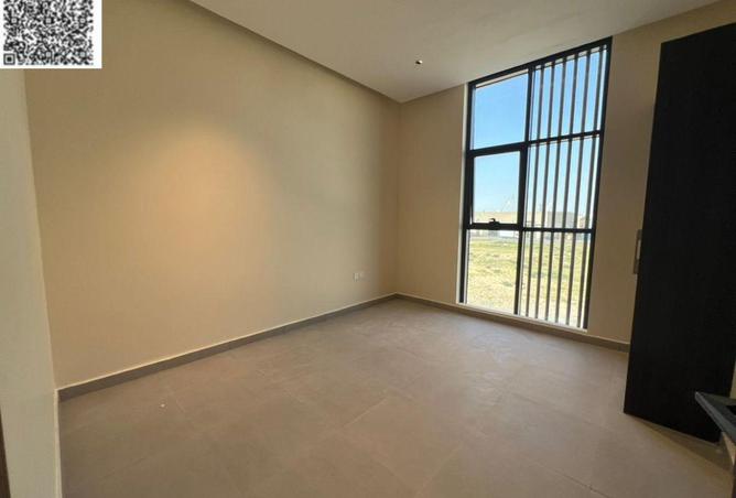 74620845 - Property Image 2