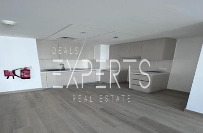 Apartment - 1 Bedroom - 1 Bathroom for sale in Waters Edge - Yas Island - Abu Dhabi