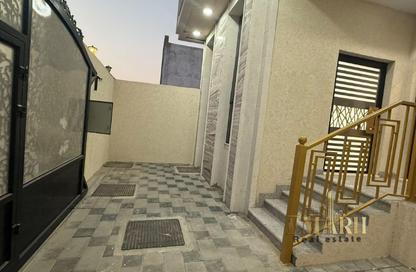 Villa - 4 - 6 for rent in Al Zaheya Gardens - Al Zahya - Ajman