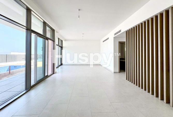 73842186 - Property Image 2