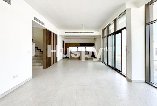 73842186 - Property Image 3