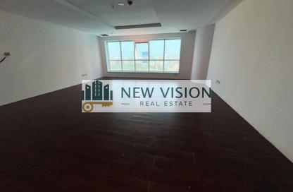 Office Space - Studio - 1 Bathroom for rent in Crystal Plaza - Al Majaz 1 - Al Majaz - Sharjah