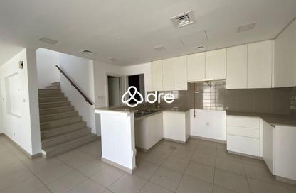 Townhouse - 3 Bedrooms - 4 Bathrooms for rent in Noor Townhouses - Town Square - Dubai