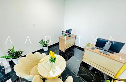 Office Space - Studio - 1 Bathroom for rent in Fatima Mohammad Ahmad Bin Suleiman Building - Al Raffa - Bur Dubai - Dubai