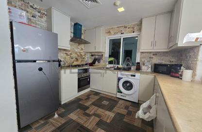 Apartment - 1 - 2 for rent in Zenith A2 Tower - Zenith Towers - Dubai Sports City - Dubai