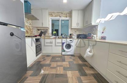 Apartment - 1 - 2 for rent in Zenith A2 Tower - Zenith Towers - Dubai Sports City - Dubai