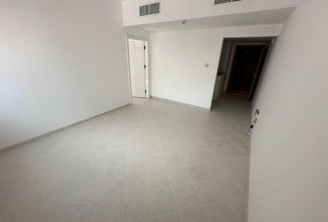 81123707 - Property Image 2