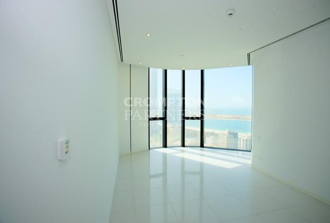 128366587 - Property Image 3