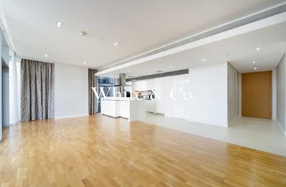 Apartment - 3 Bedrooms - 5 Bathrooms for sale in Bluewaters Residences Building 8 - Bluewaters Residences - Bluewaters - Dubai