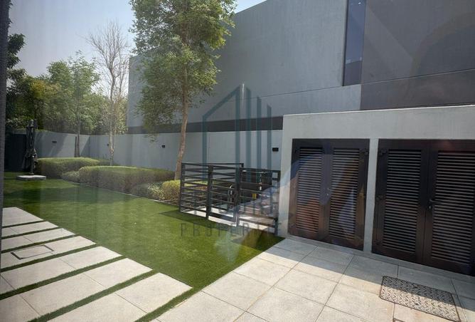 71128697 - Property Image 2