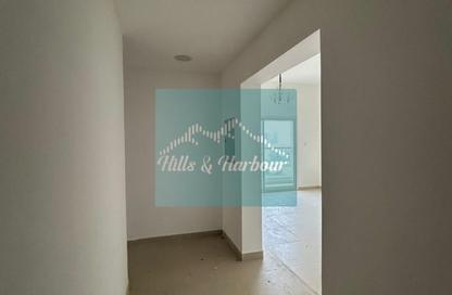 Apartment - 2 Bedrooms - 3 Bathrooms for rent in Al Ameera Village - Ajman