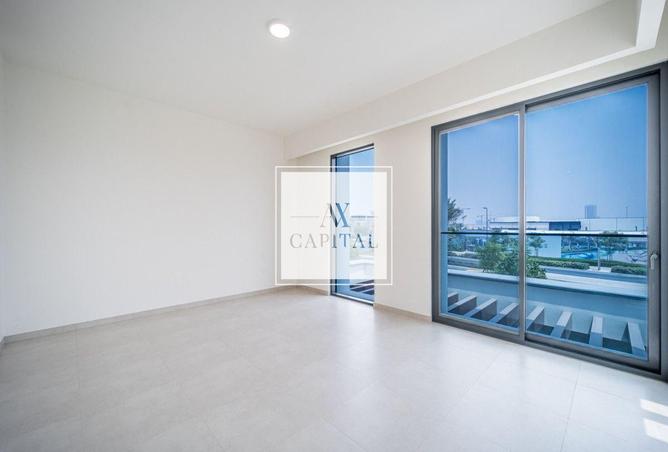 137442595 - Property Image 3