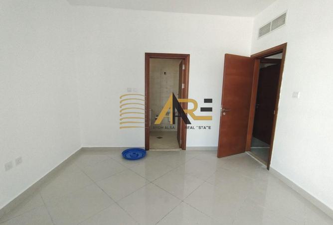 67433984 - Property Image 3