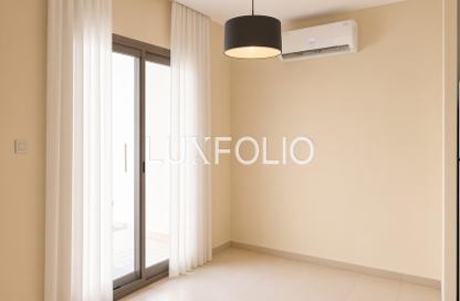 Townhouse - 3 - 4 for rent in Hayat Townhouses - Town Square - Dubai